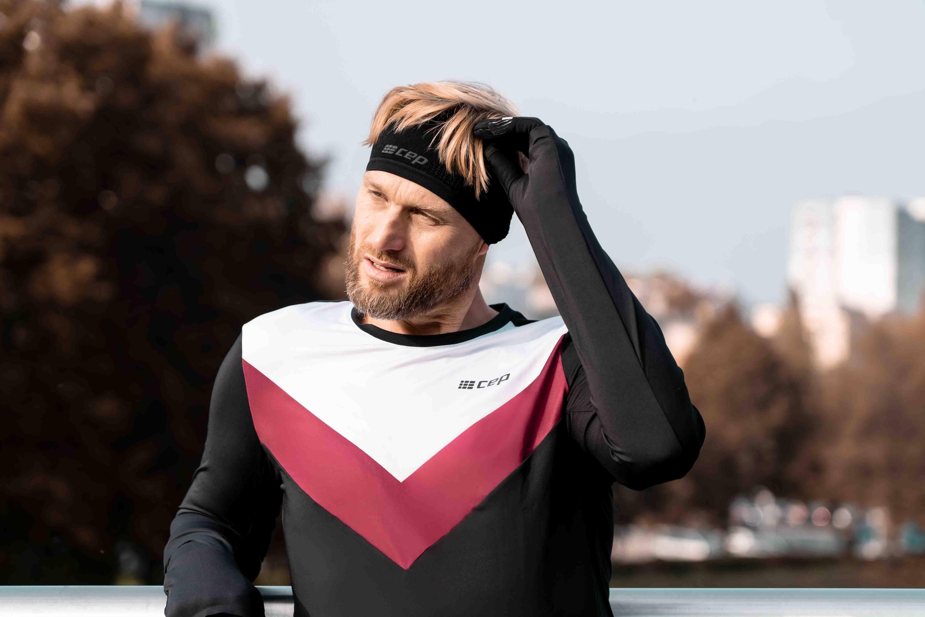 Męska koszulka sportowa Chevron z długim rękawem szybkoschnąca oddychająca CEP 5/7