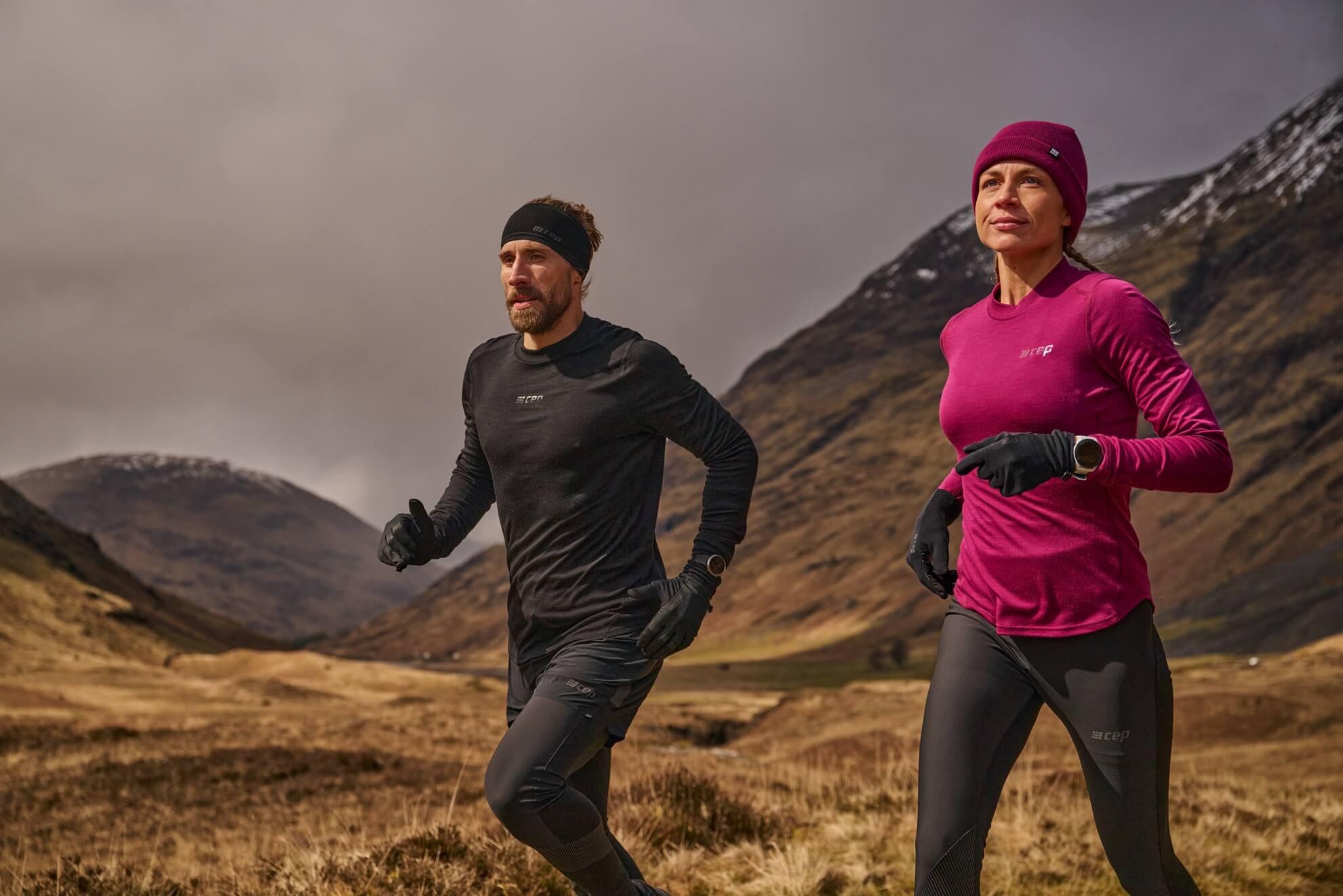 Bluzka sportowa do biegania z wełną merino damska CEP Cold Weather 7/7