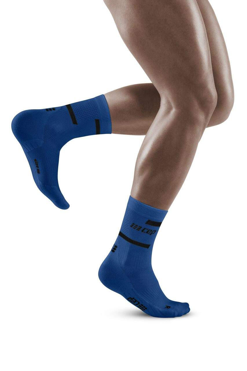 Chaussettes de compression mi-mollets running CEP Compression V4 4/4