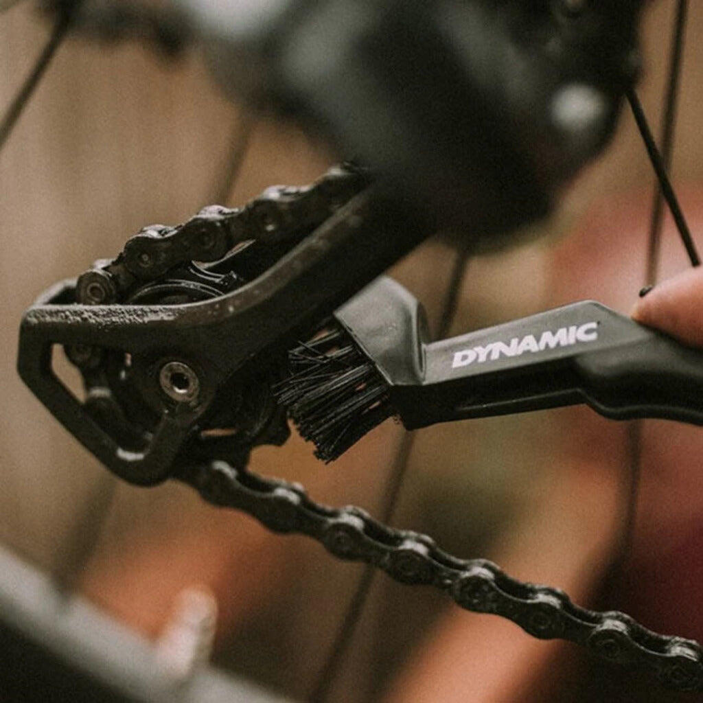 Brosse Dynamic Drivetrain Detailing 3/7