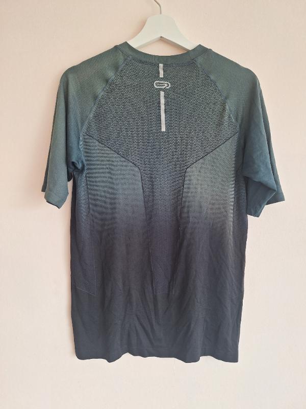 Entre Particuliers - T-SHIRT DE RUNNING SANS COUTURE 5/5