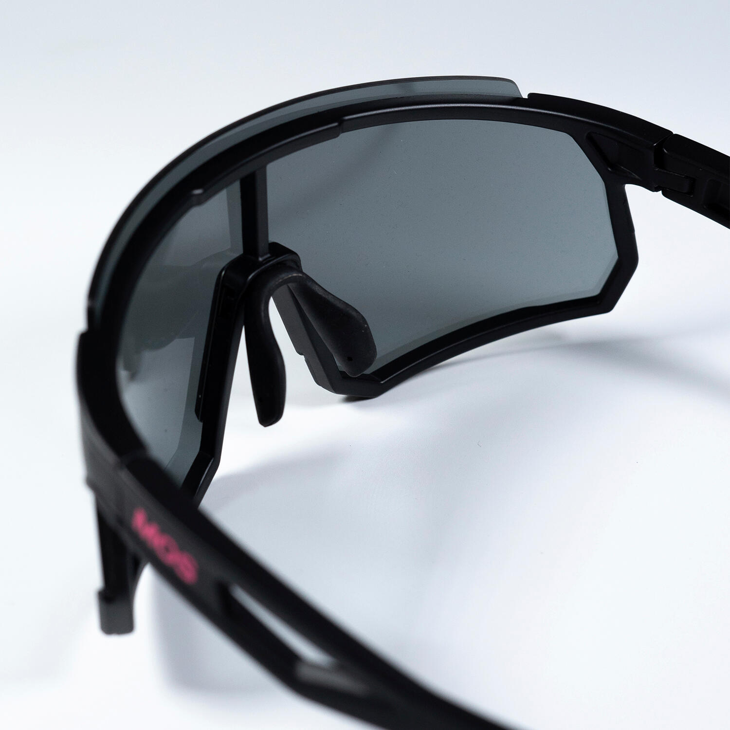 LUNETTES DE SOLEIL DE SPORT MOS EYEWEAR MENORCA ALLBLACK 5/6