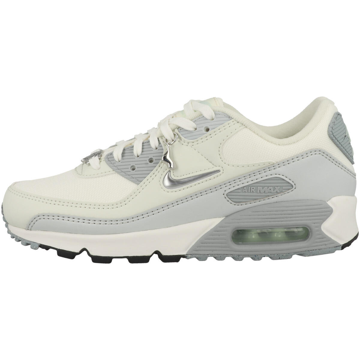 NIKE picture