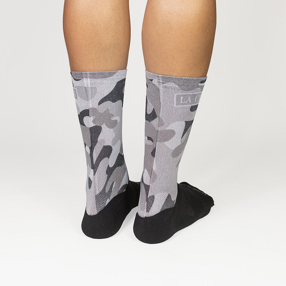 Hoge camo fietssokken 'mud' 2/4