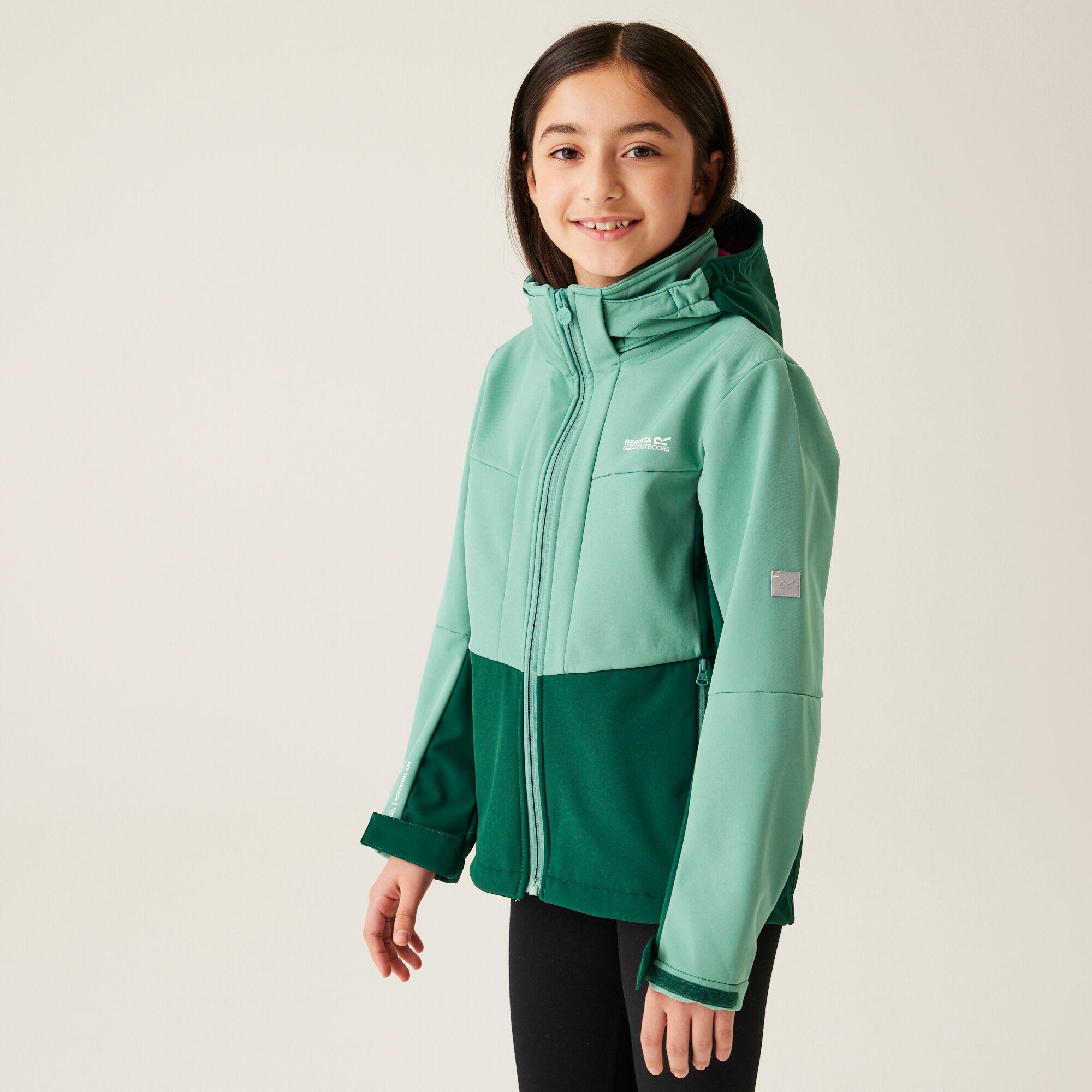 light green
