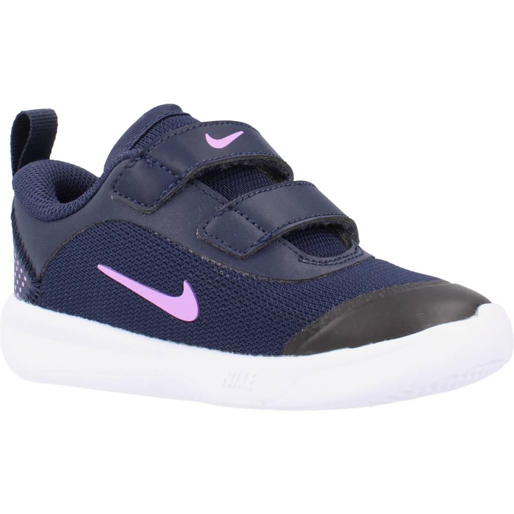 Baskets Nike Modèle Omni Multi-court Couleur Bleu 5/5