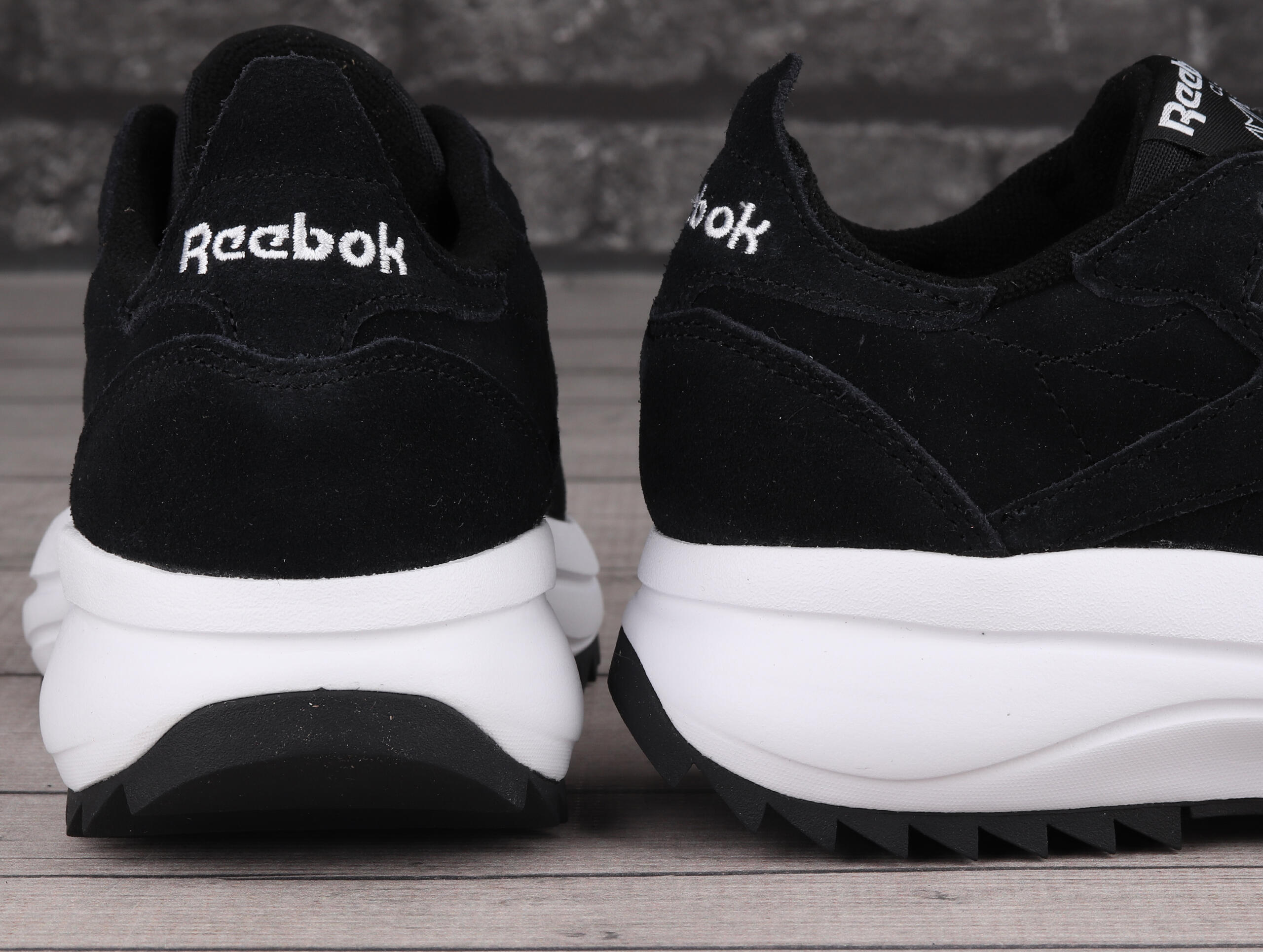 Buty sportowe damskie Reebok CLASSIC LEATHER SP EXTRA 4/7