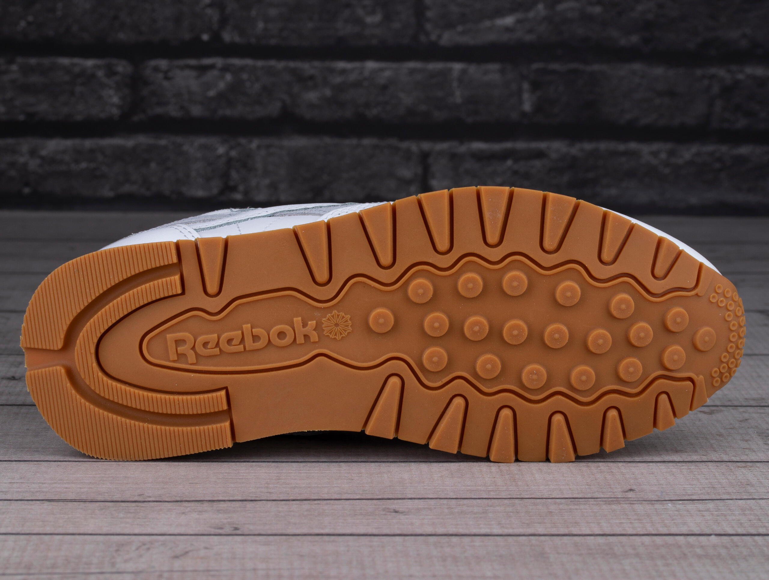 Scarpa universali donna Reebok Classic 5/7