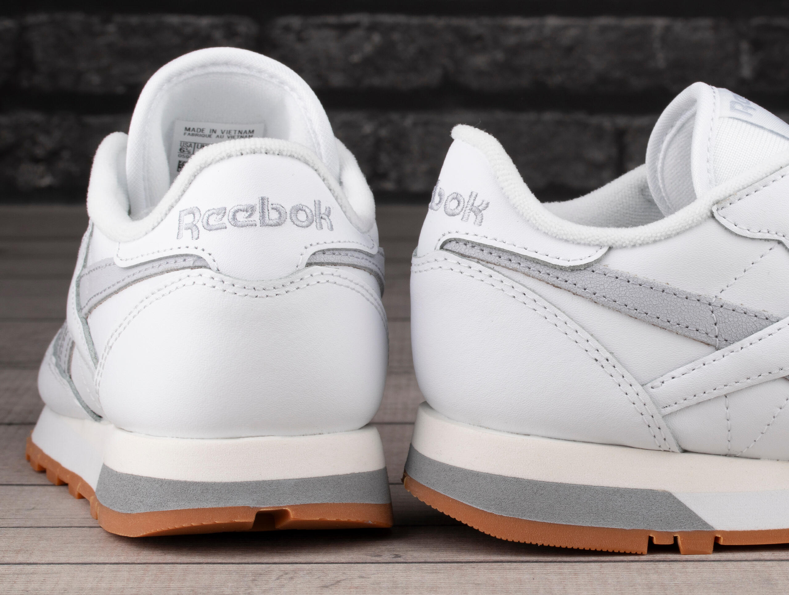 Scarpa universali donna Reebok Classic 4/7