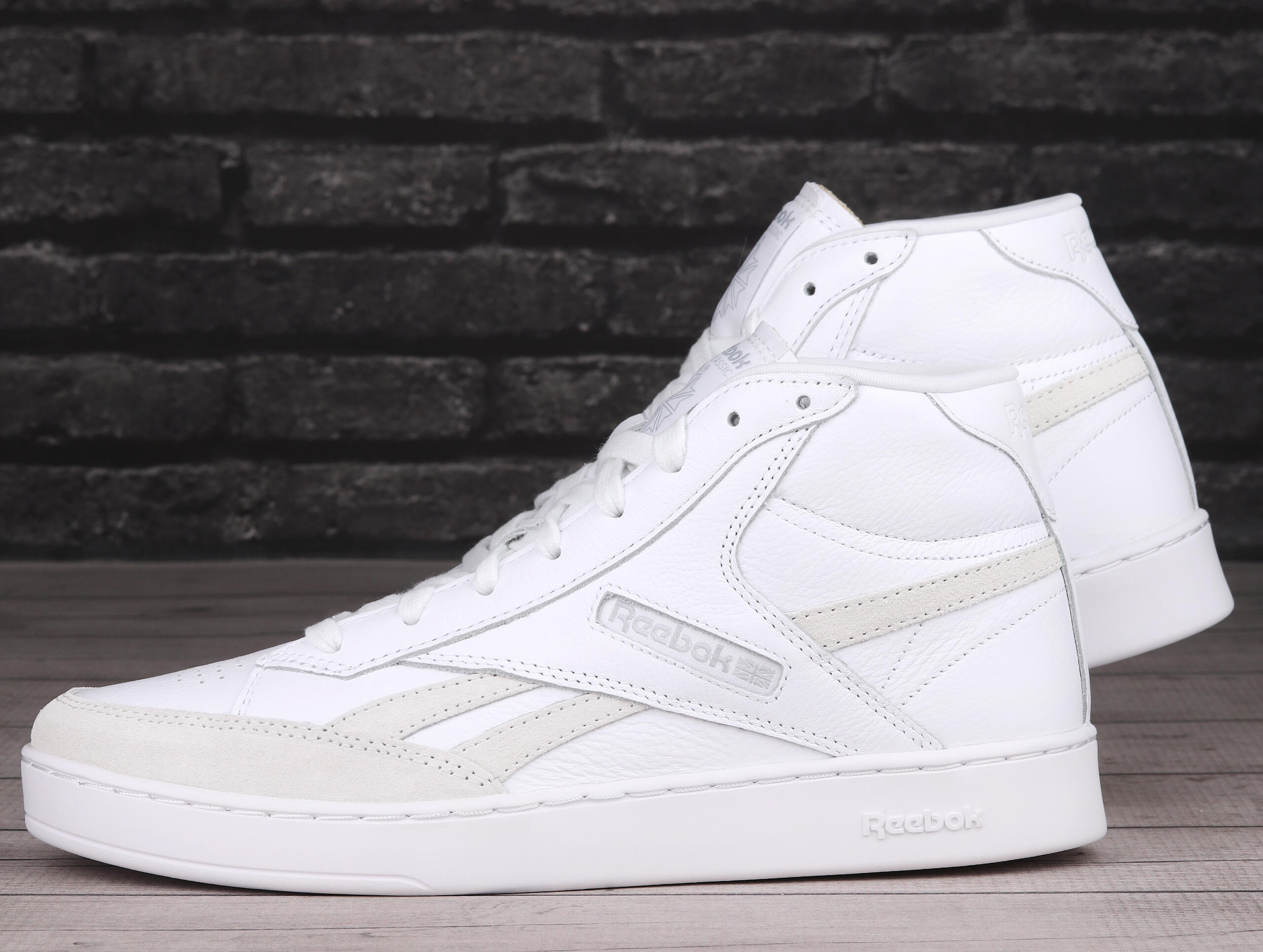 Buty męskie wysokie ze skóry Reebok CLUB C FORM 3/7