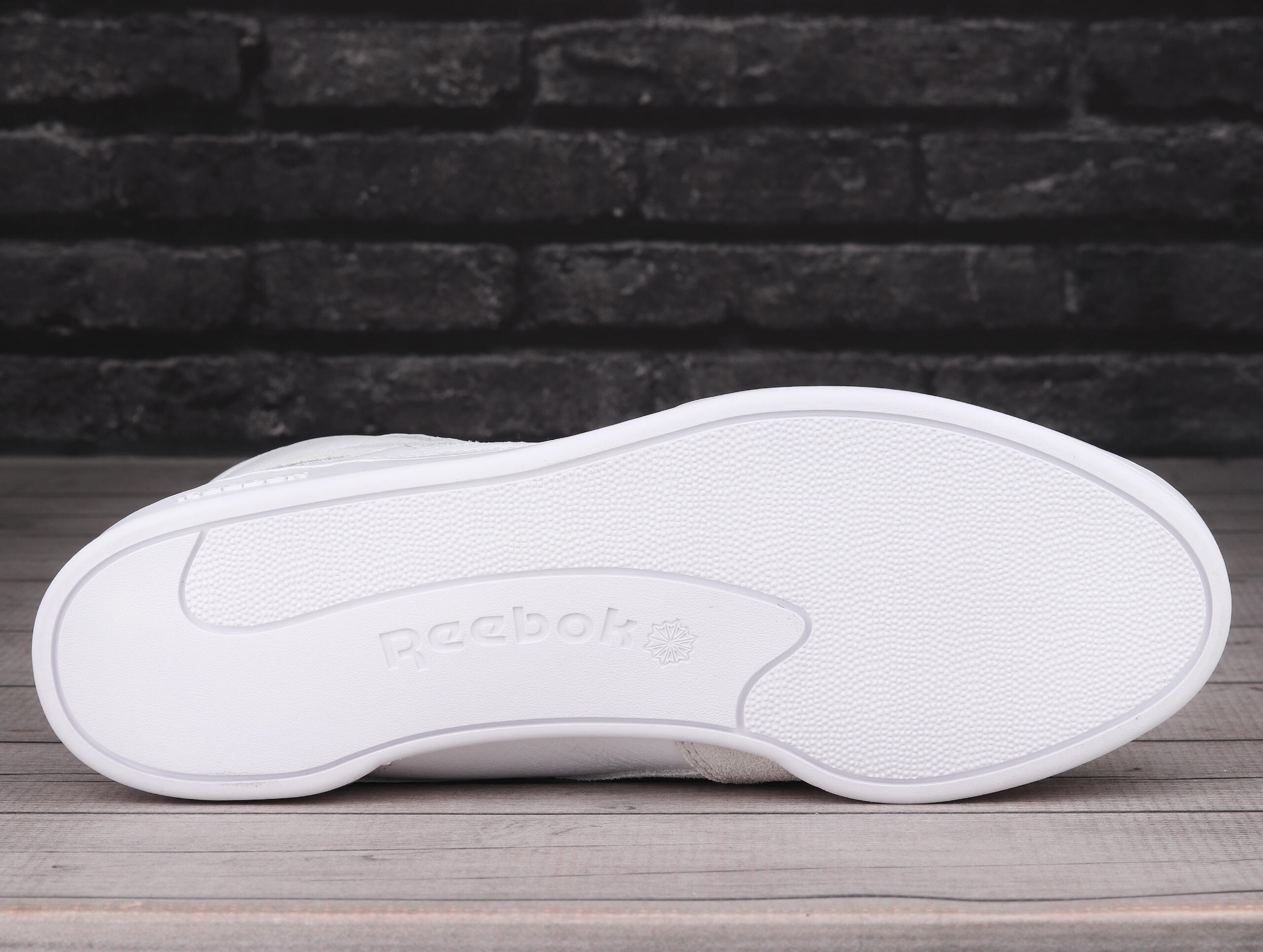Buty męskie wysokie ze skóry Reebok CLUB C FORM 4/7