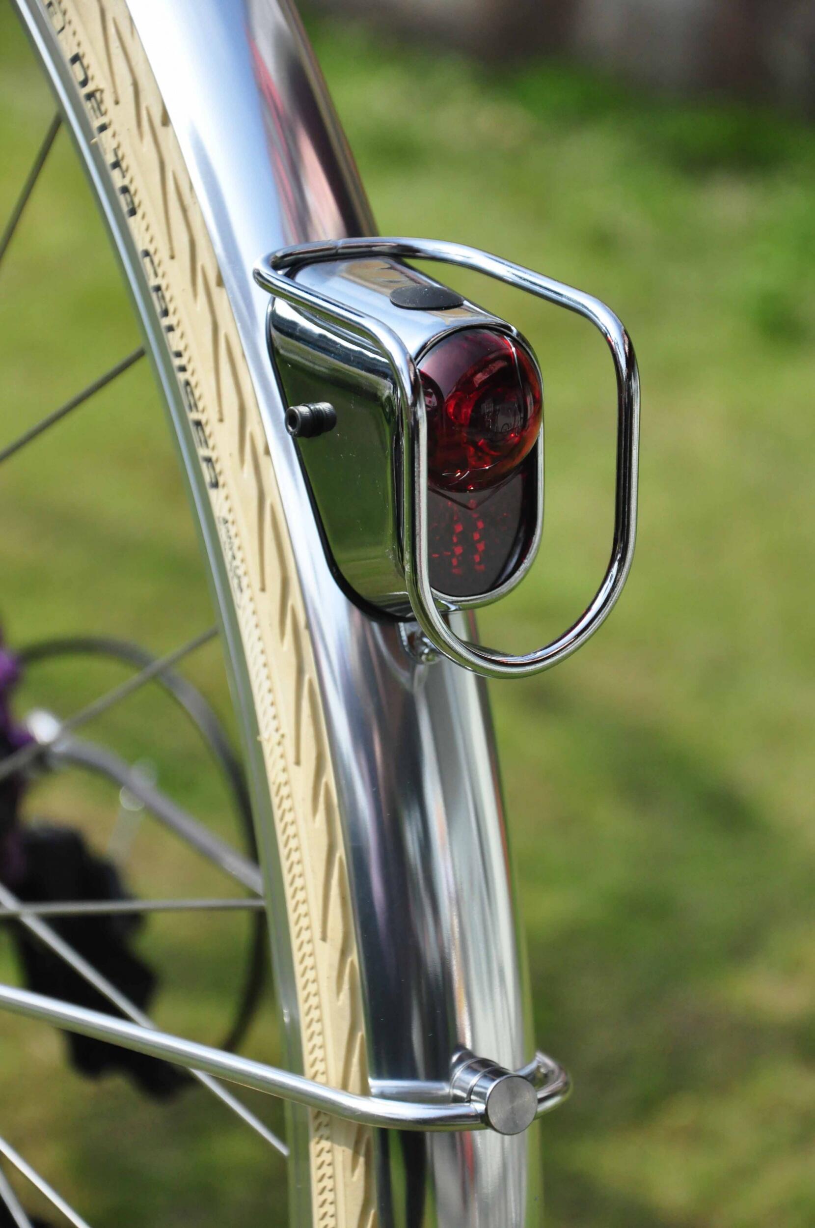 achterlicht Old Dutch retro chrome led 2/2