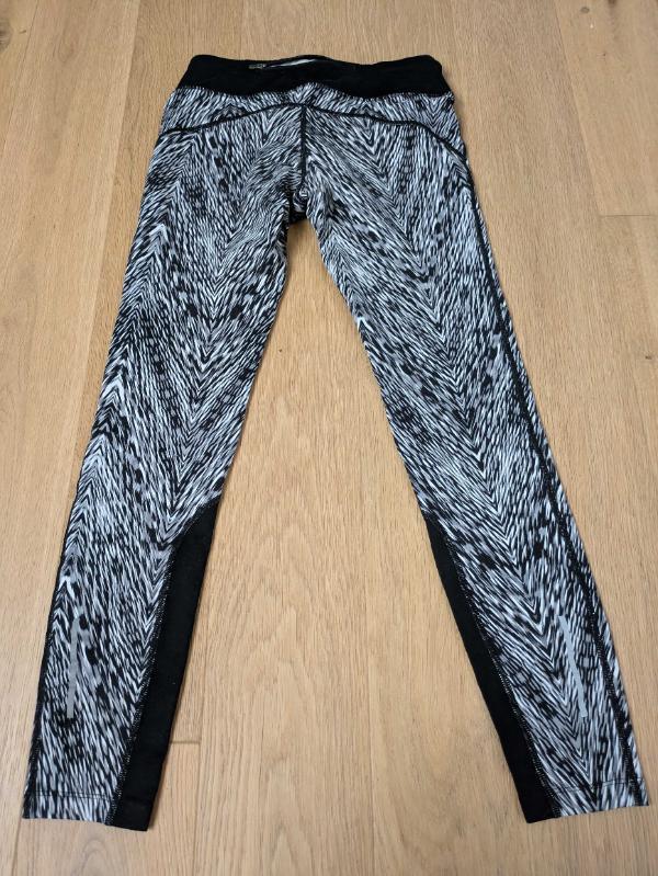 Tussen Particulieren - Nike legging 2/4