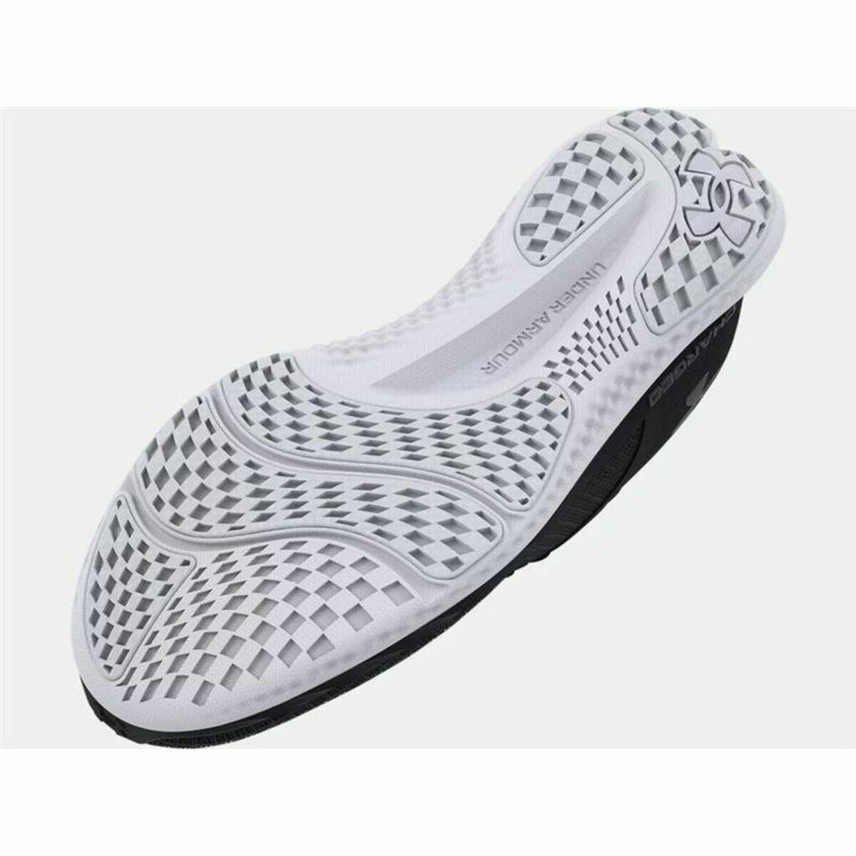 Baskets Under Armour Charged Noir 4/5