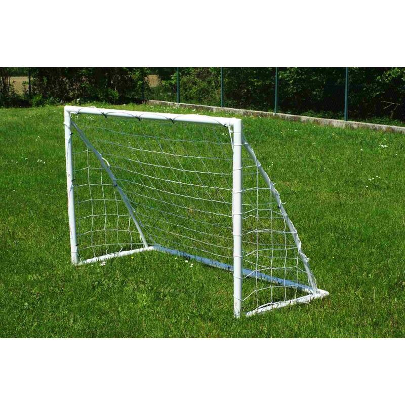 Ein Paar Fußballtore 1,8 x 1,2 m - Ideal für Familienspiele im Garten.