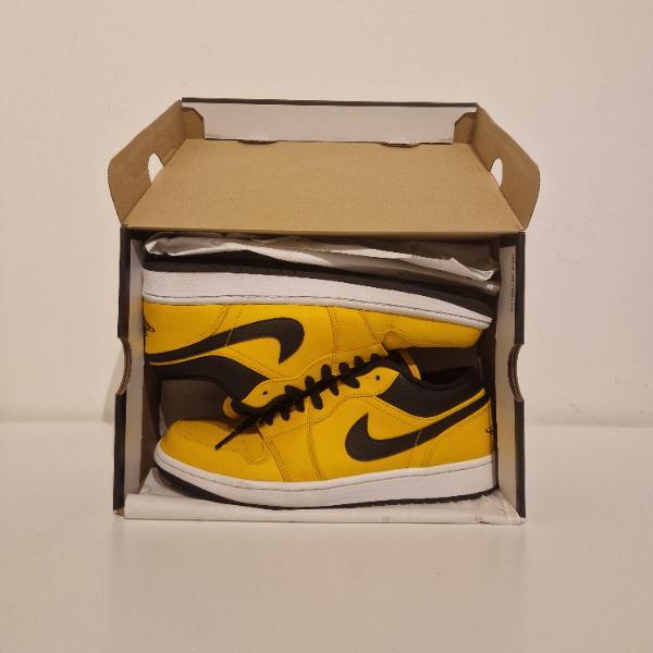 Tussen Particulieren - Nike Air Jordan 1 Laag Universiteitsgoud 5/5