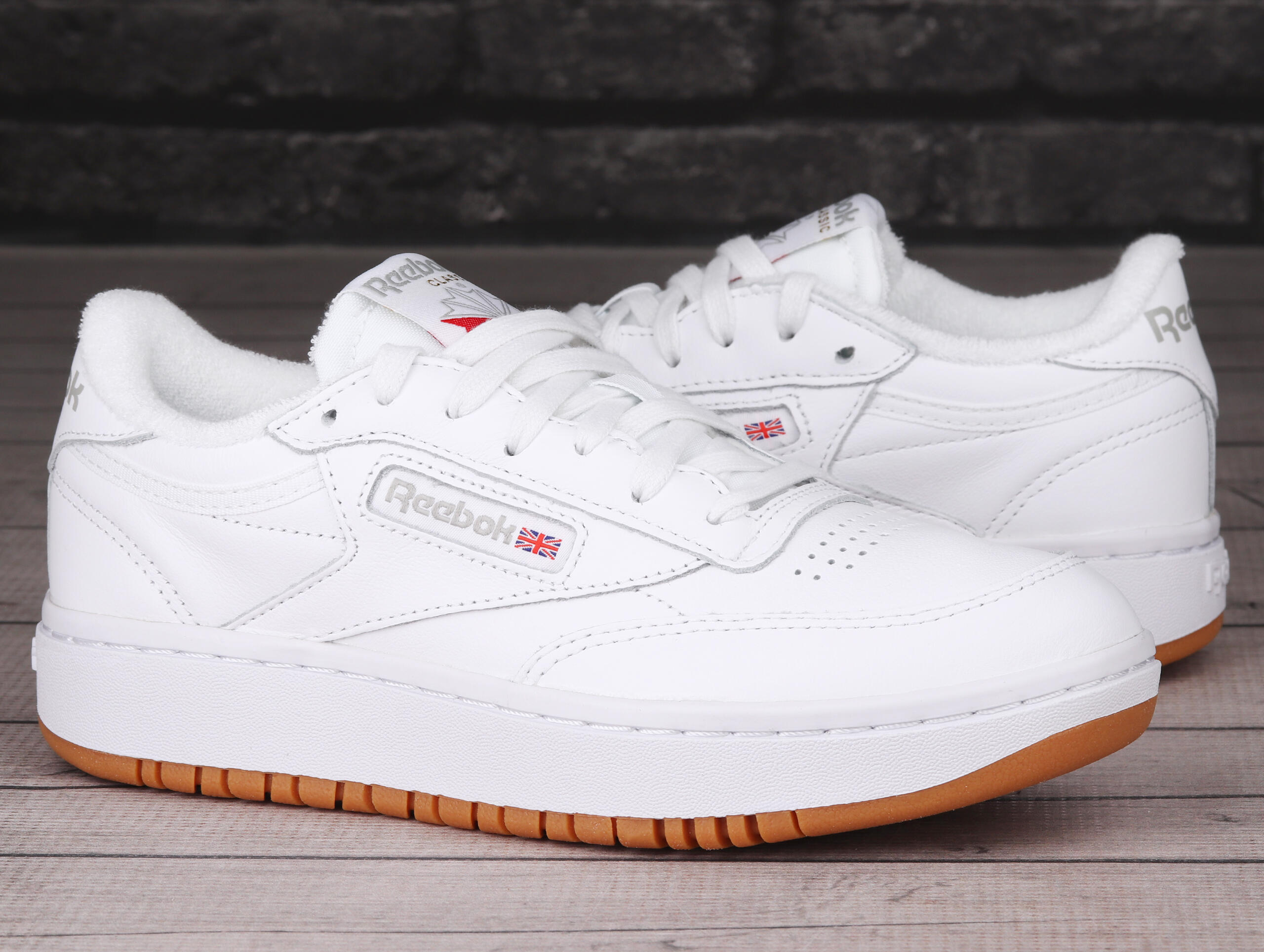 Baskets femme Reebok Classics Club C 2 2/7
