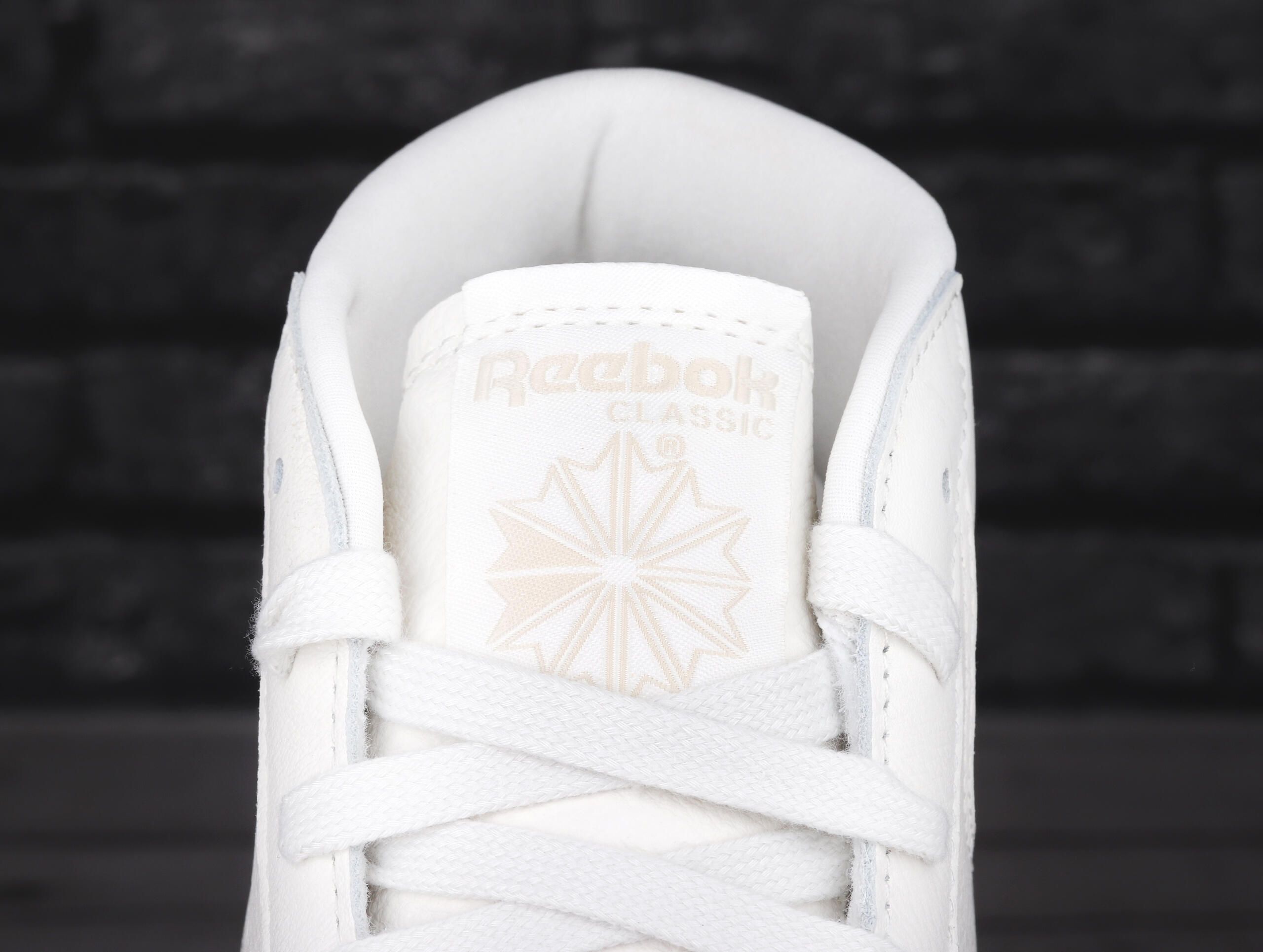 Chaussures universel hommes Reebok Club C Form Hi 5/7