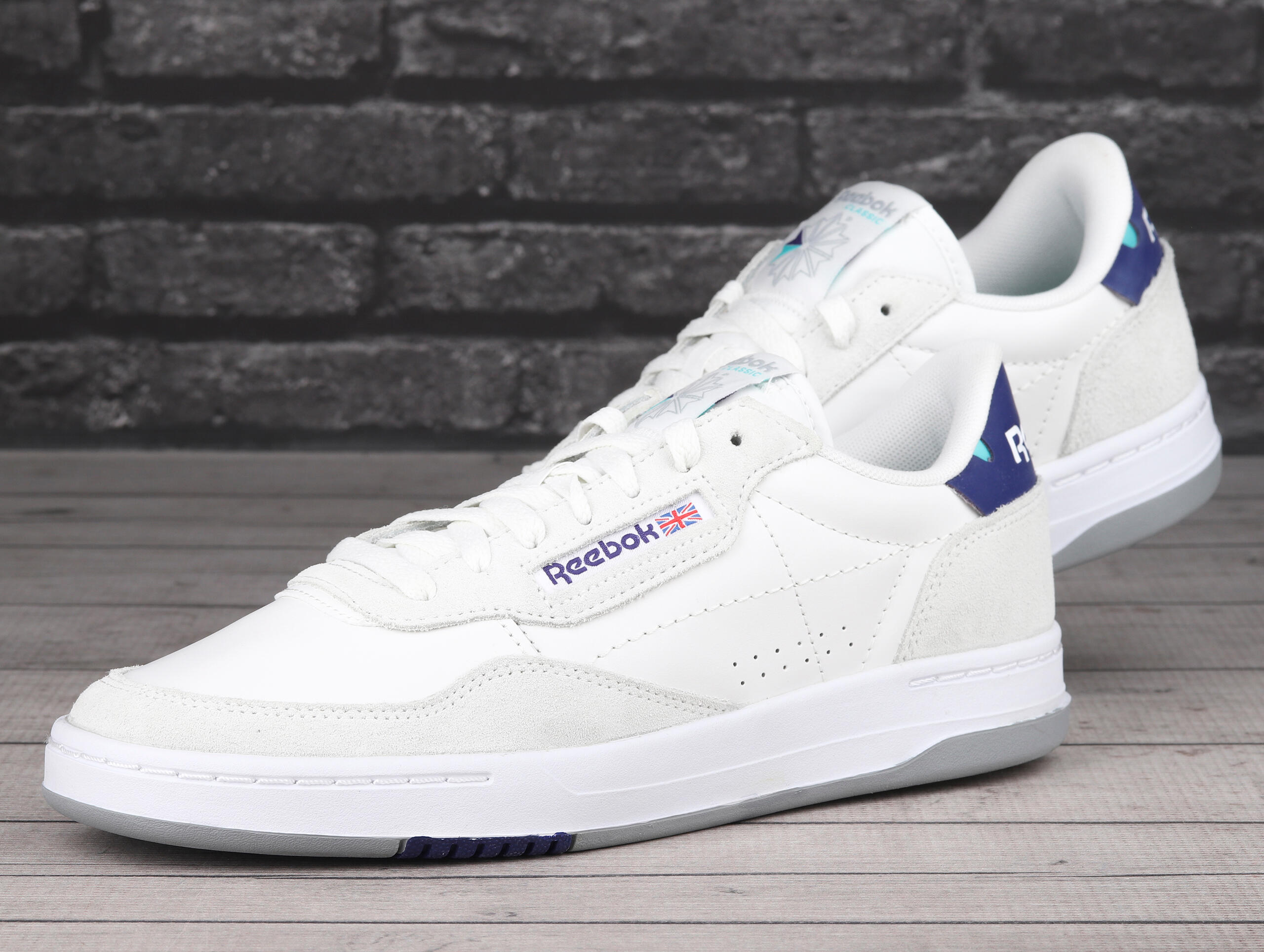 Herren universal Schuhe Reebok GY6774 3/7