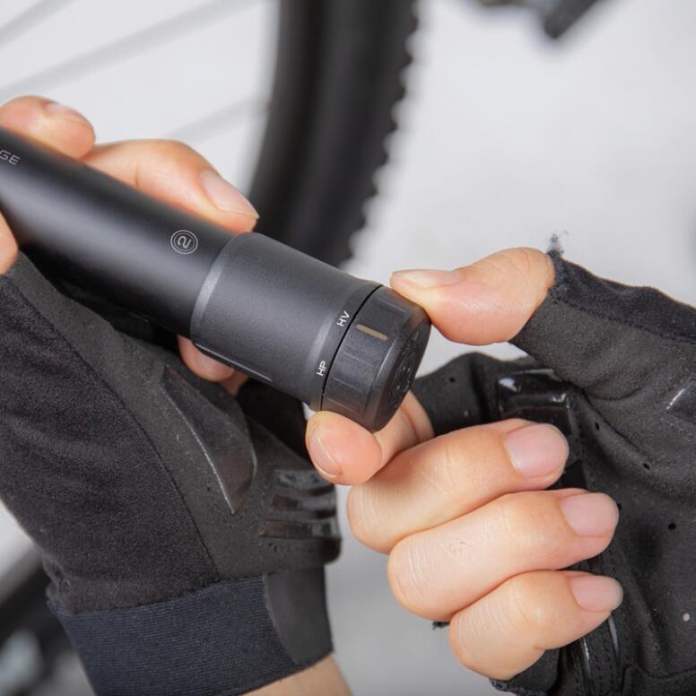 Topeak Handpumpe Mountain Digital 2Stage, Schwarz 6/7
