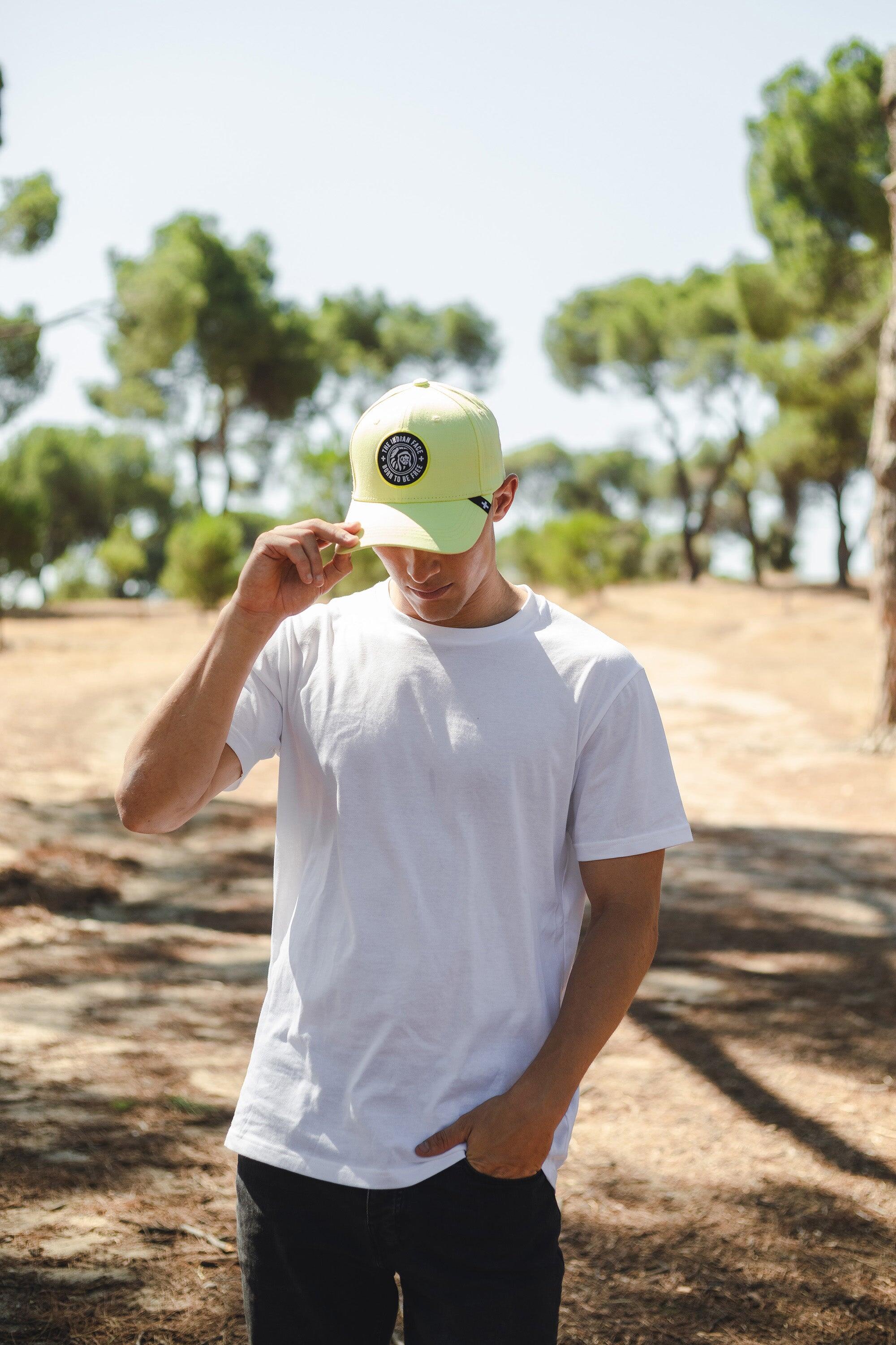 Gorra Action The Indian Face algodón ajustable visera curva amarilla 5/7