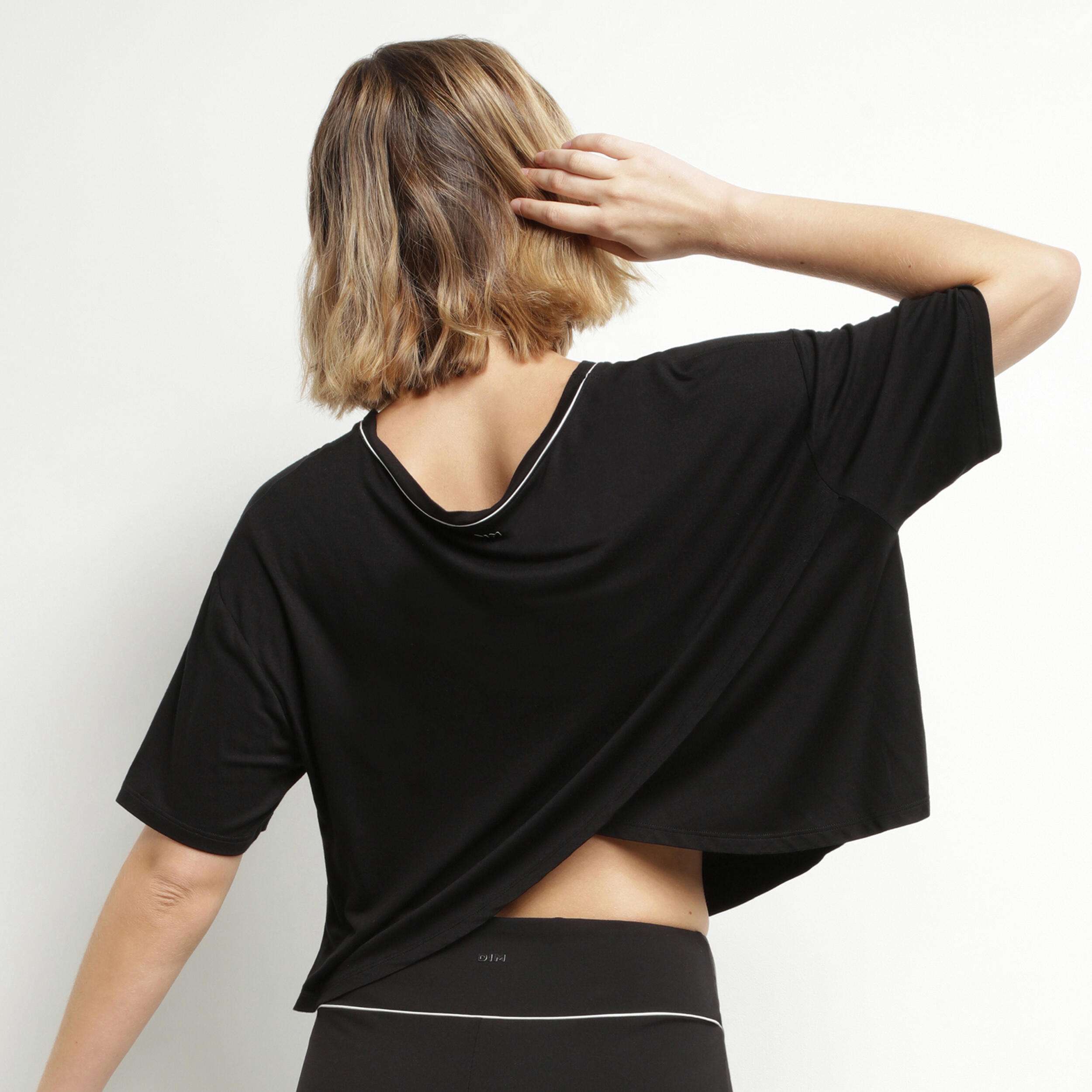 T-Shirt Court Col Rond Femme Dim Move 2/7