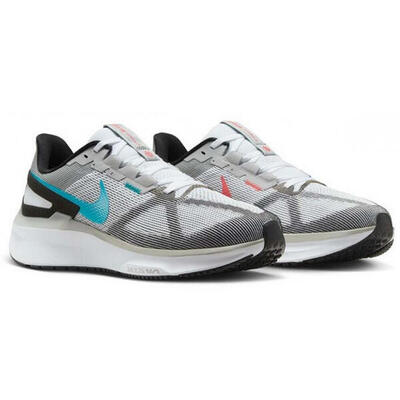 Nike Structure 25