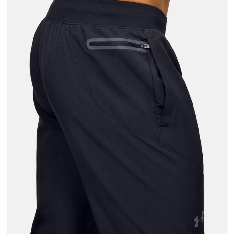 Pantalon d'entraînement Under Armour Unstoppable Tapered pour hommes