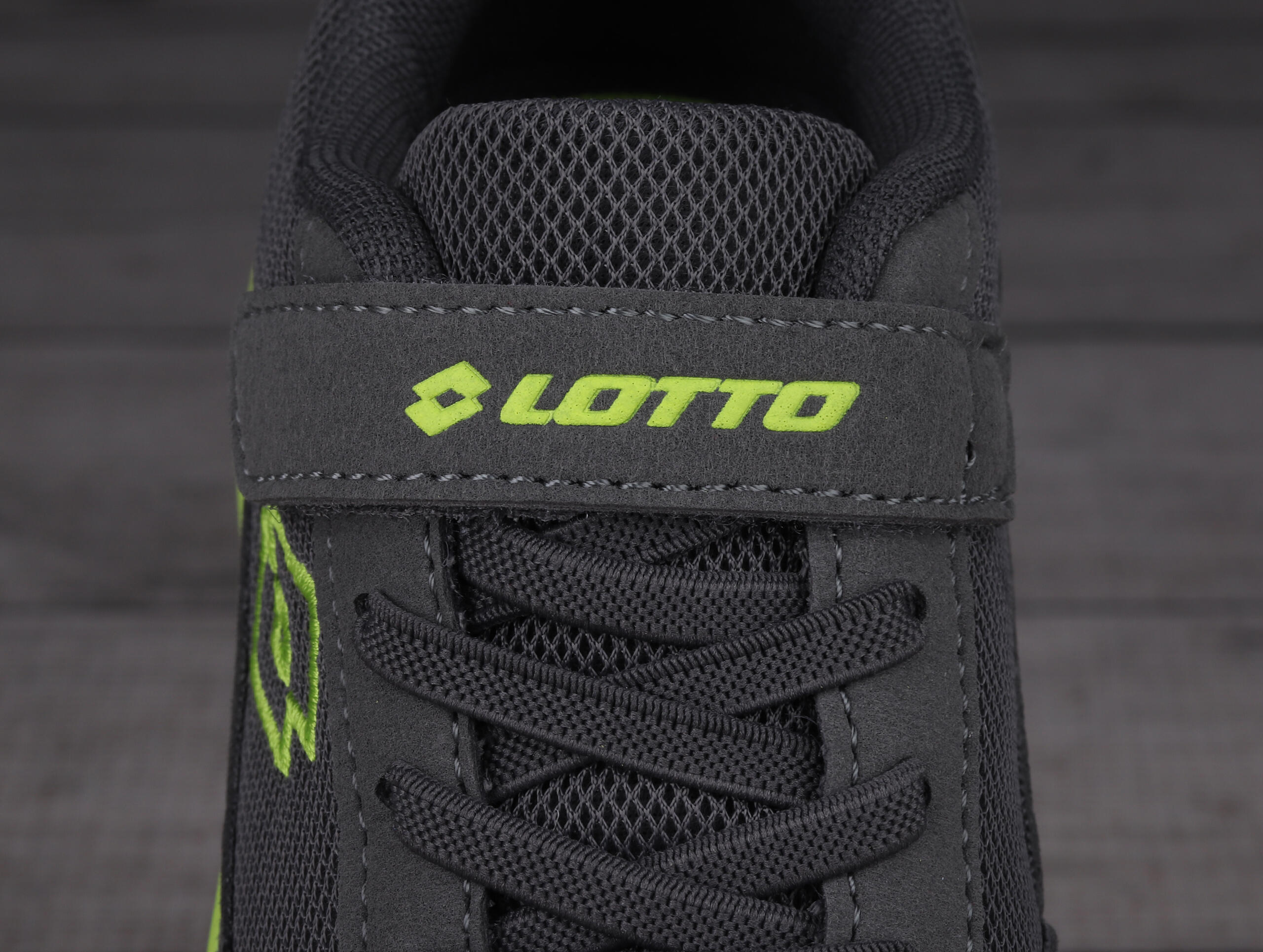 Buty dziecięce lekkie sportowe Lotto  CONNECT BC 5/7