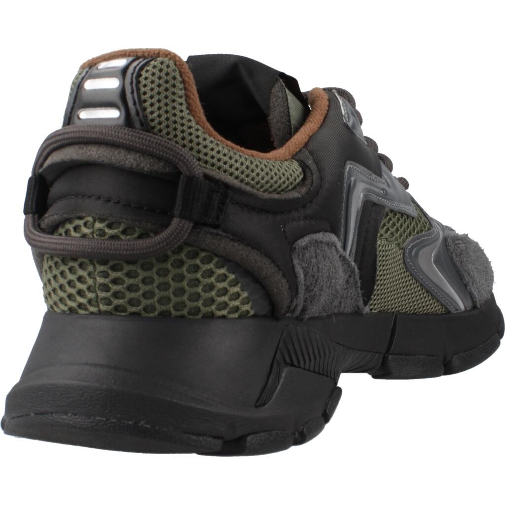Baskets Lacoste Modèle L003 Neo Couleur Gris 3/5