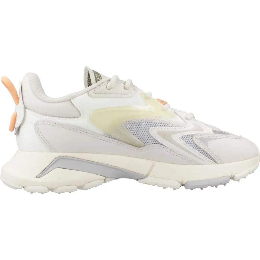 Baskets Lacoste Modèle L002 Neo Tech Couleur Beige 4/5