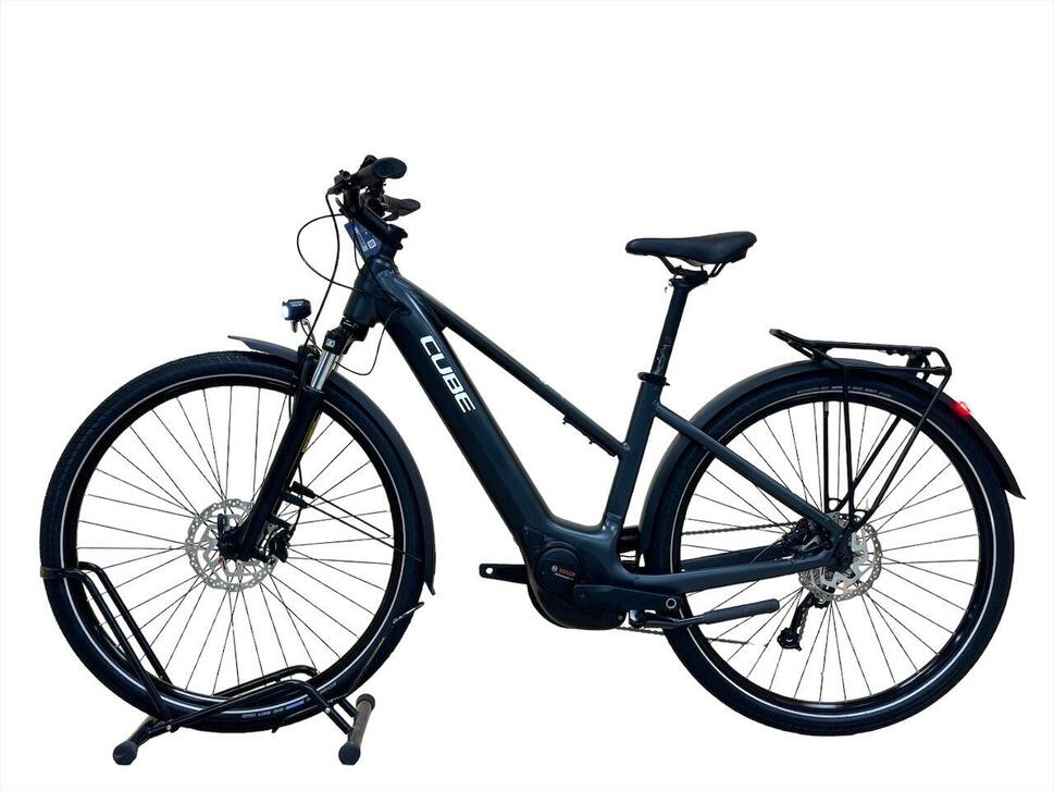 2ND LIFE - Rower elektryczny Cube Touring Hybrid One 625 Alivio - Jak nowy