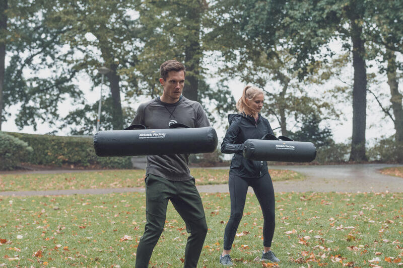 Watergevulde fitnessbag opblaasbare Aquabag M 85 x 20 cm zwart 2/5