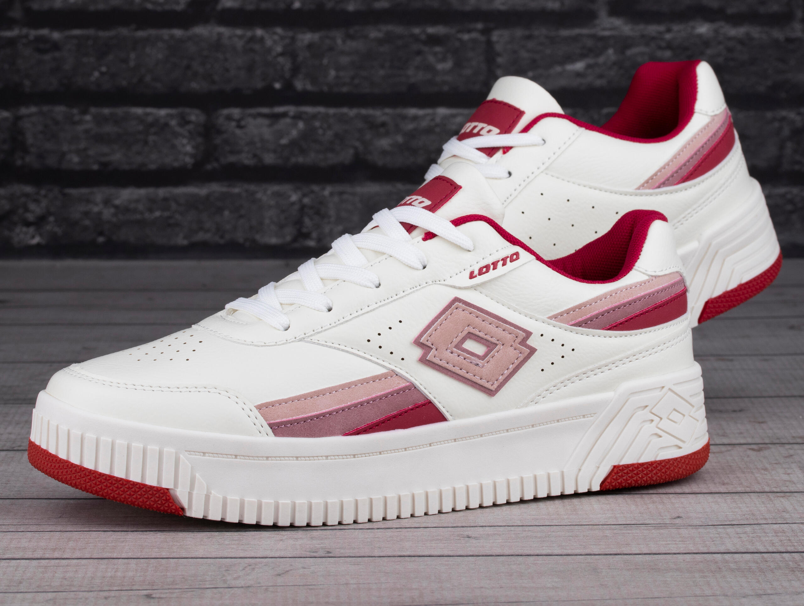 Buty damskie sportowe Lotto PINADEE 3/7