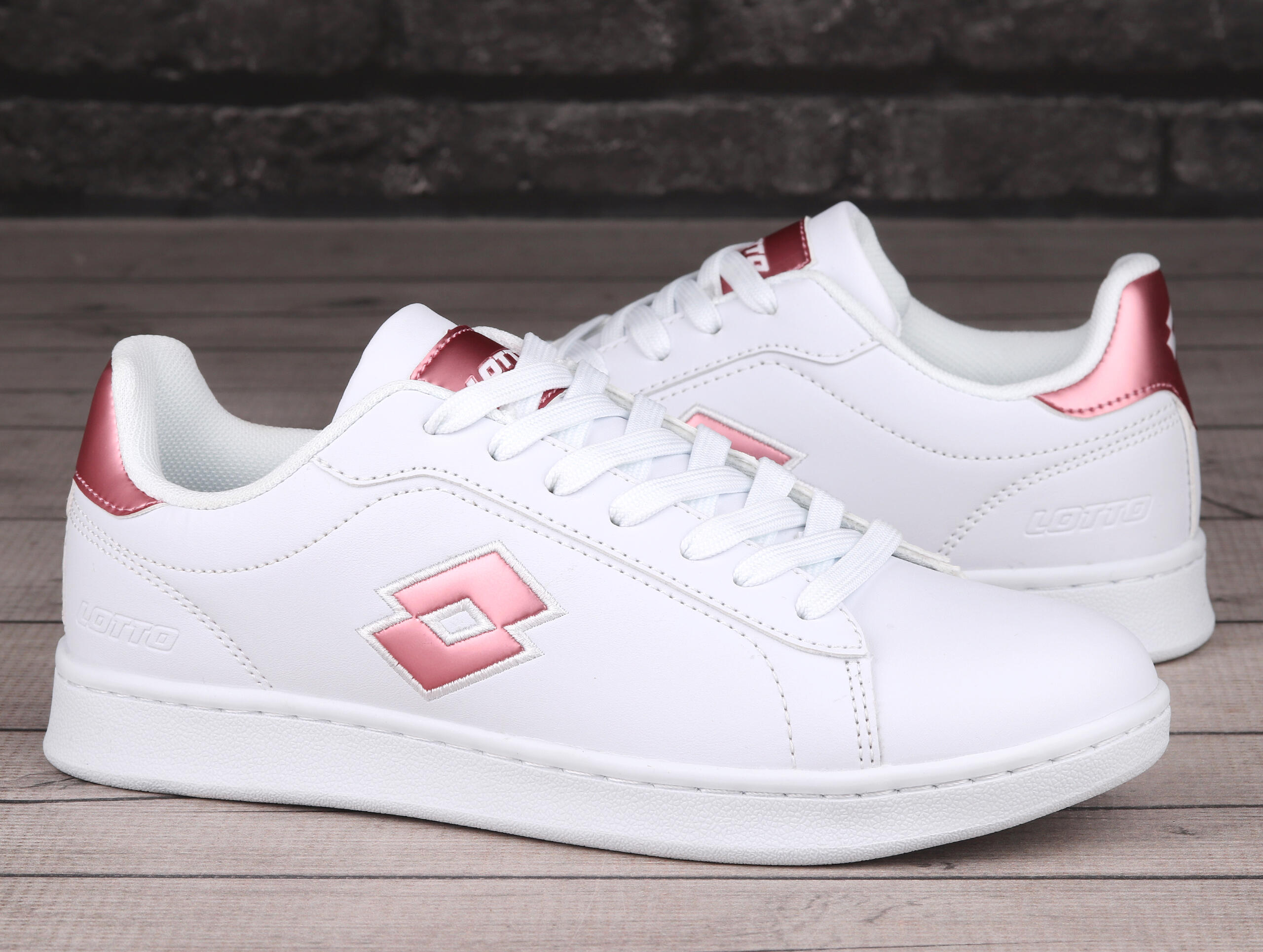 Buty damskie sportowe Lotto DAMPOLIS GC