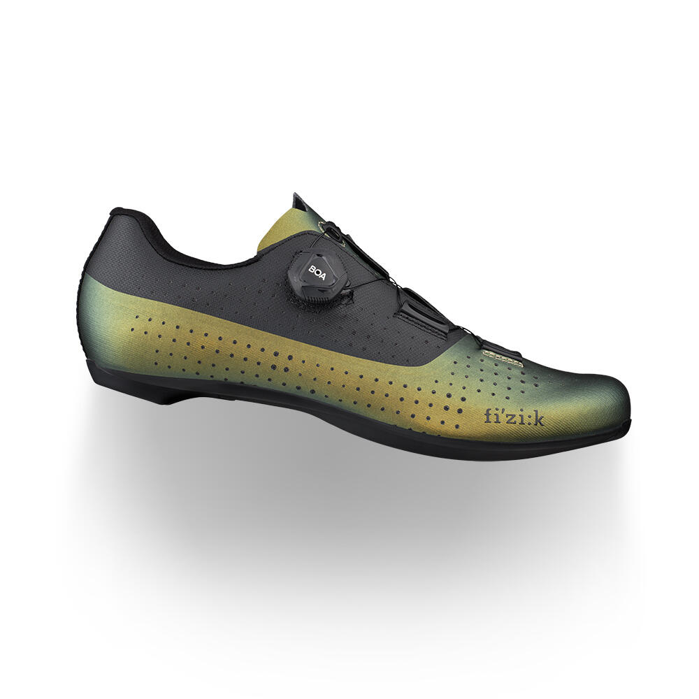 ウェア TEMPO OVERCURVE R4 IRIDESCENT WIDE Fizik tempo overcurve R4 Iridescent Wide – Jami Bike Centre
