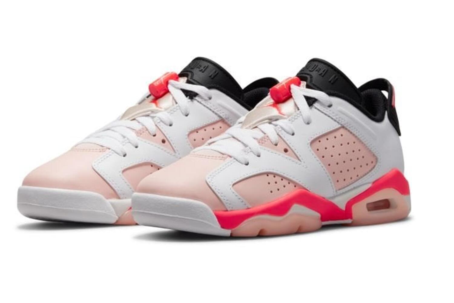 Chaussures de marche pour femmes Air Jordan 6 Retro Low Gs 2/5