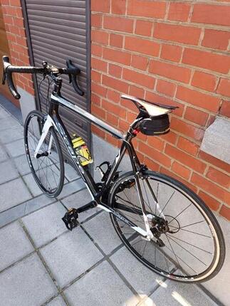 Tussen Particulieren - S'cape carbon racefiets
