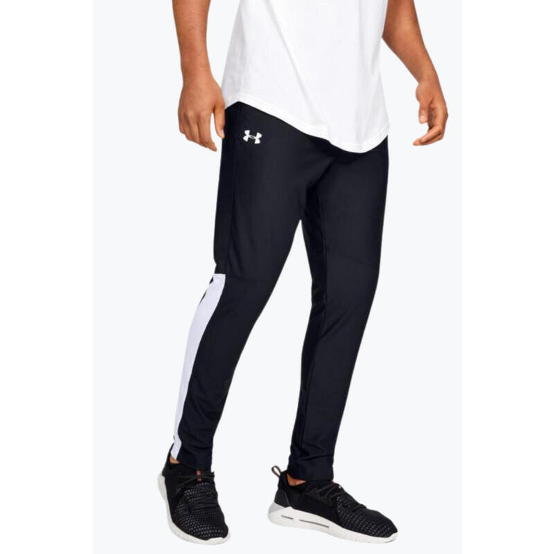 Pantaloni barbati cu bata elastica si logo, Under Armour, Negru, M