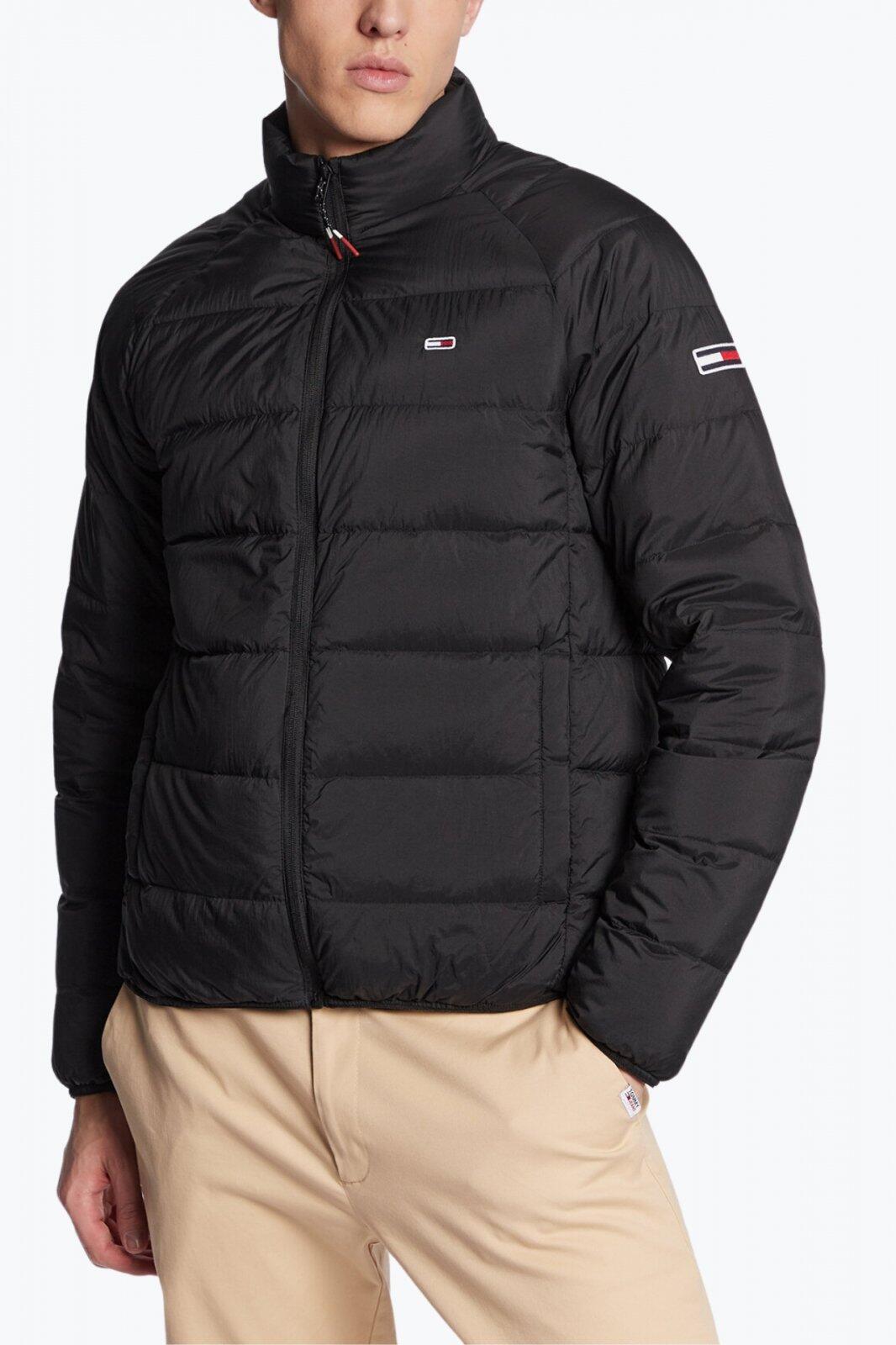 Piumino uomo leggero con maniche a raglan 1/6