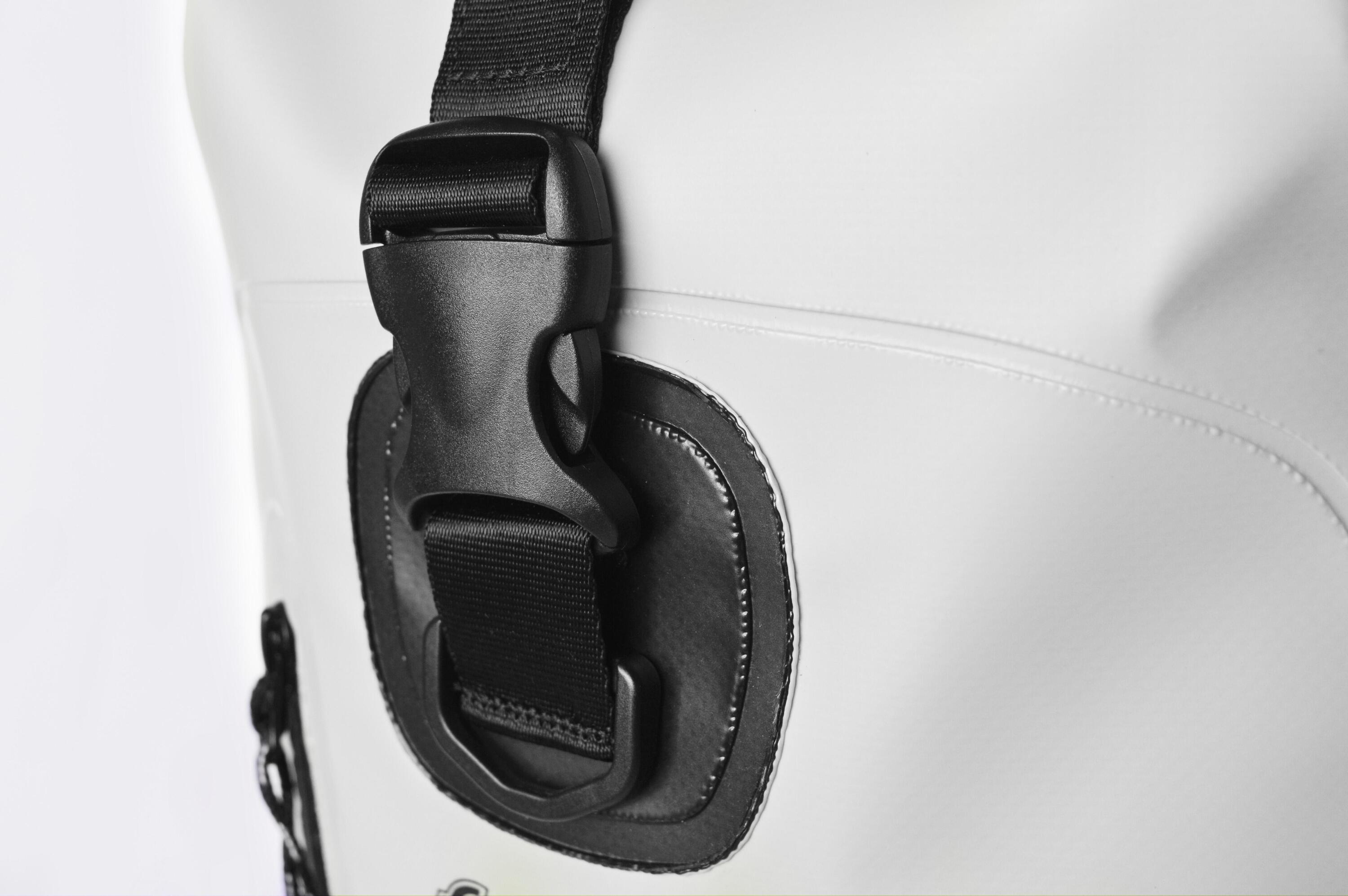 Metro Waterproof Backpack 3/7