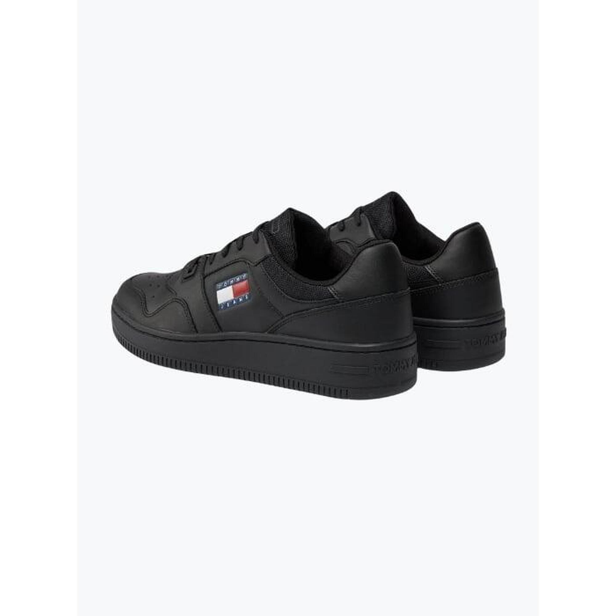 Sneakers barbati Tjm Retro Basket Ess, EM0EM01395, Negru
