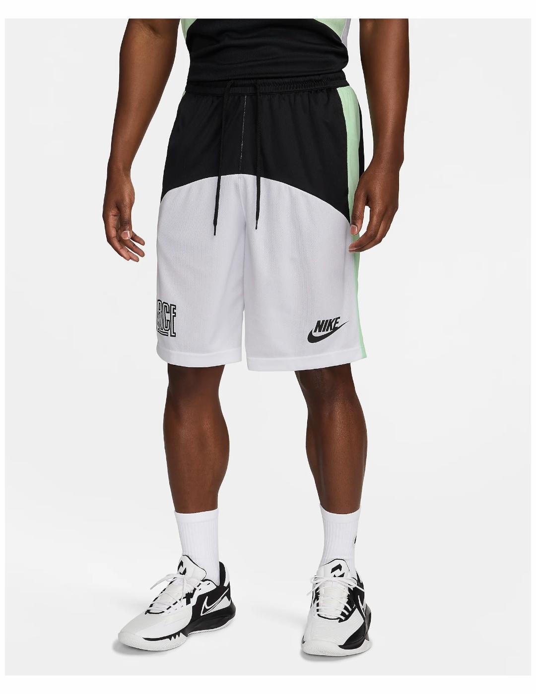 NIKE picture