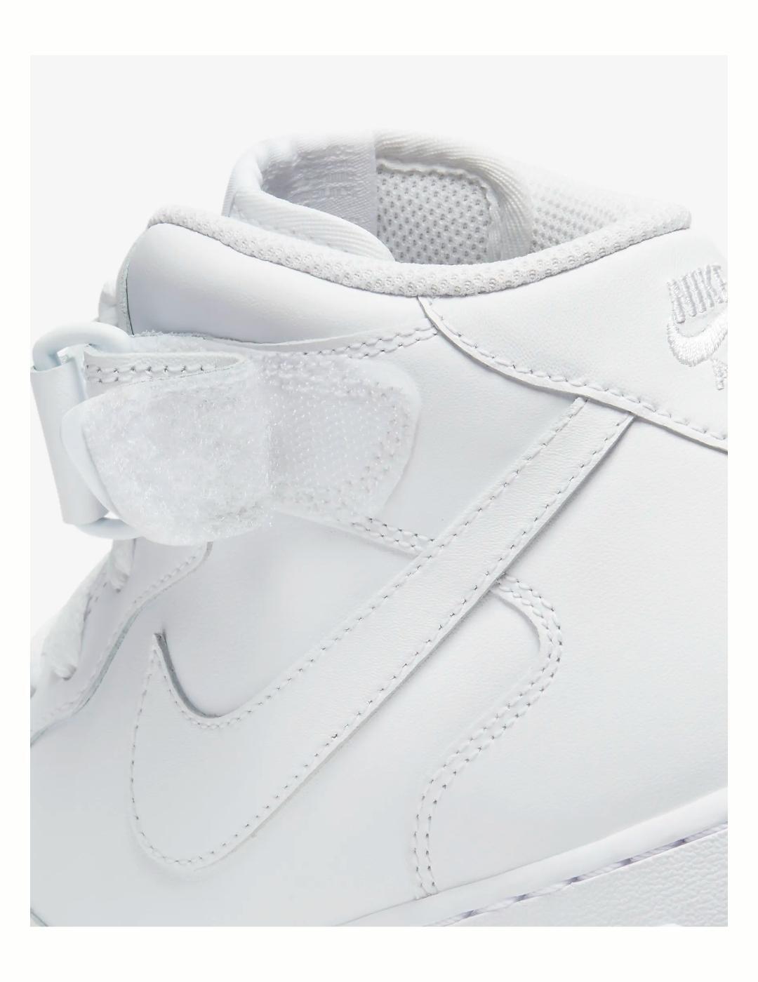 Nike Air Force 1 Mid Triple White (W) 5/6