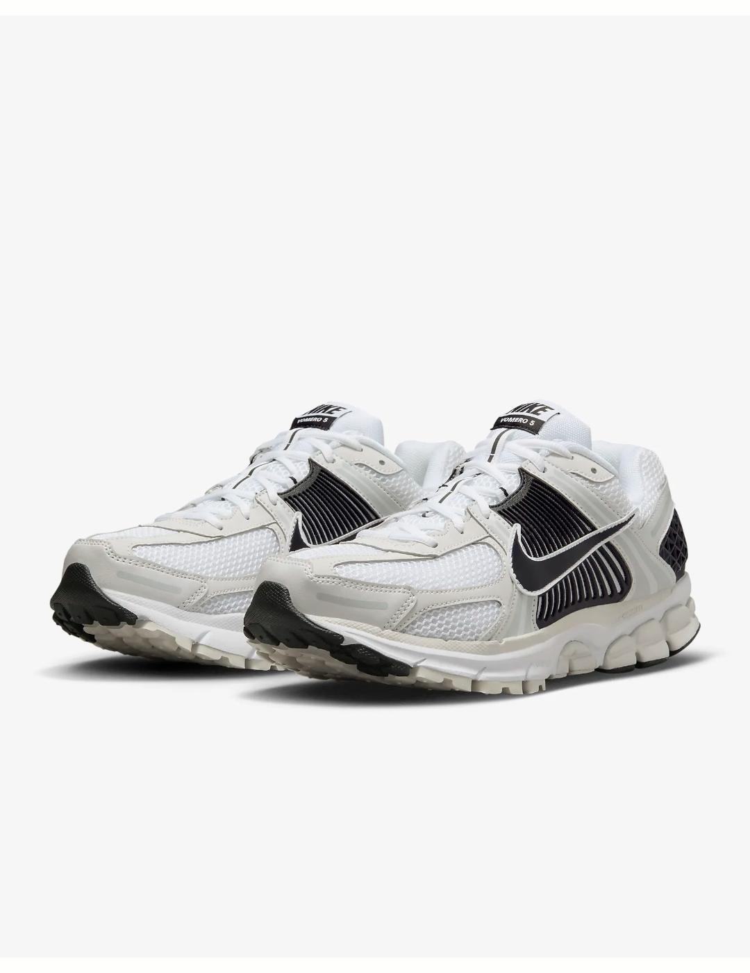 Nike Zoom Vomero 5 White Black 3/6