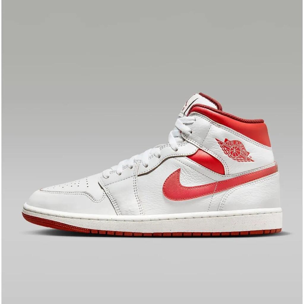 Jordan 1 Mid SE Dune Red