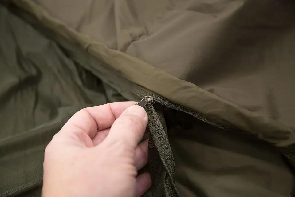 Carinthia Sac de couchage Tropical Olive 4/6