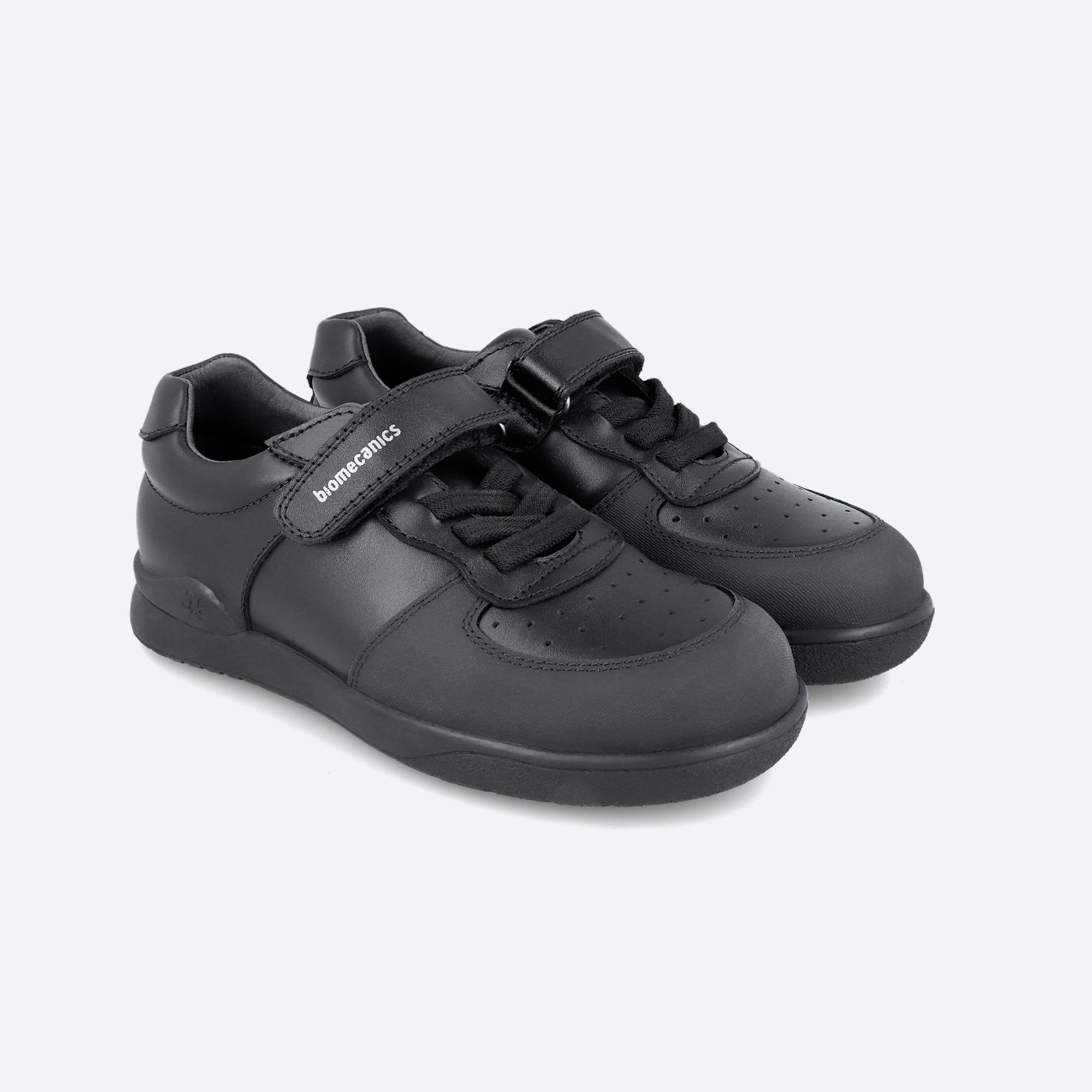 Zapatillas Deportivas Caminar Niños Biomecanics 241015A Negras Cierre Adherente 2/6