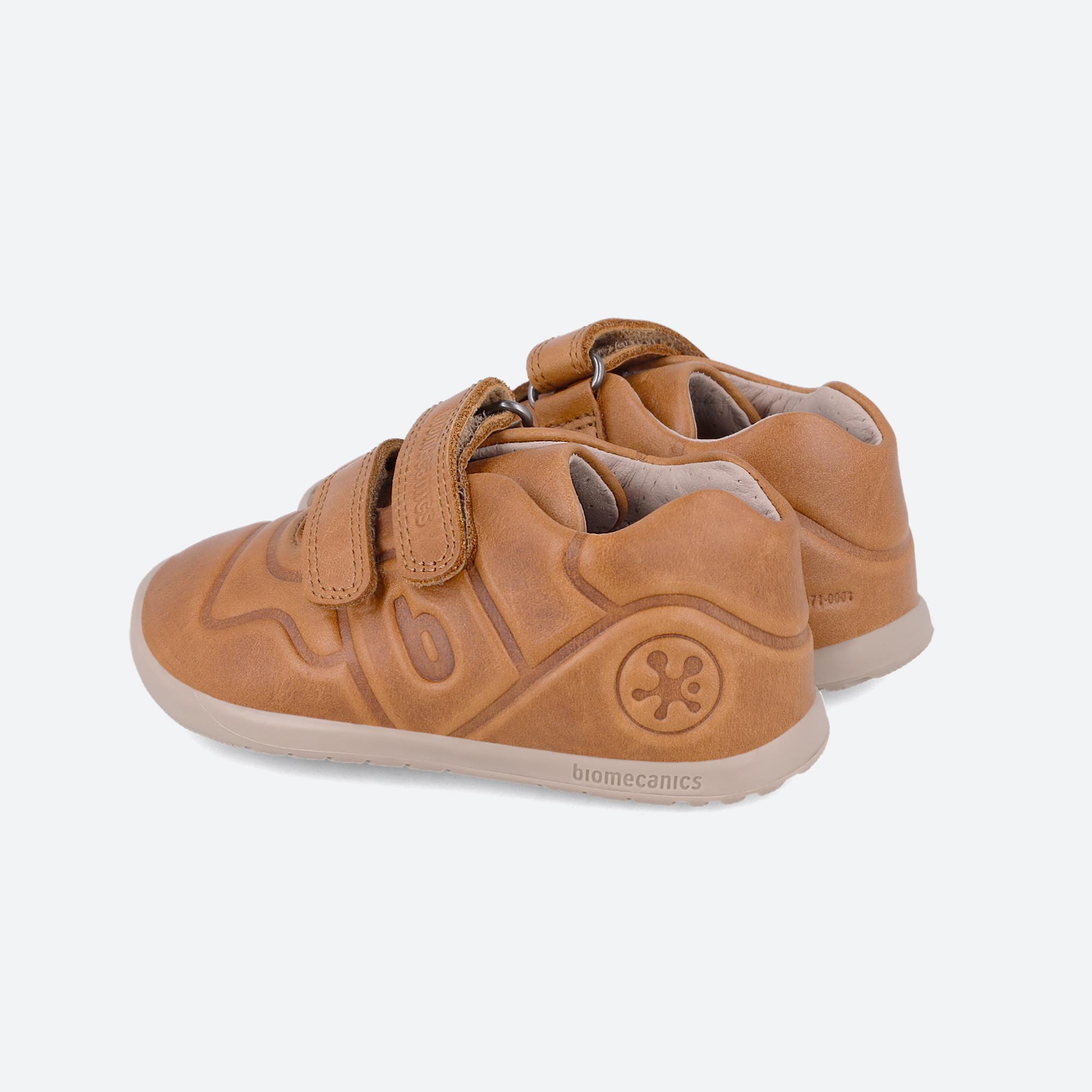 Sapatilhas Desportivas Infantis Biomecanics 241160B Marron Fecho Adesivo 3/6