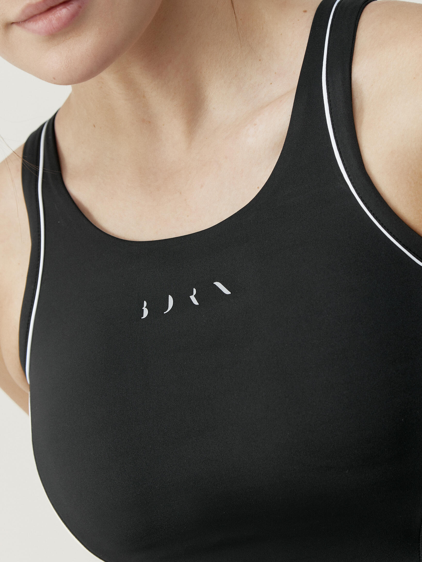 Top sportivo da donna Indra Sostegno Alto Performance 3/6